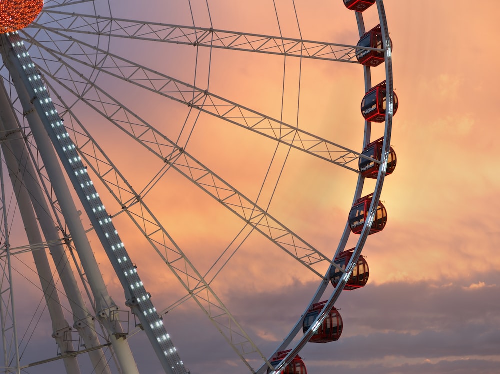 ferris wheel during sunset